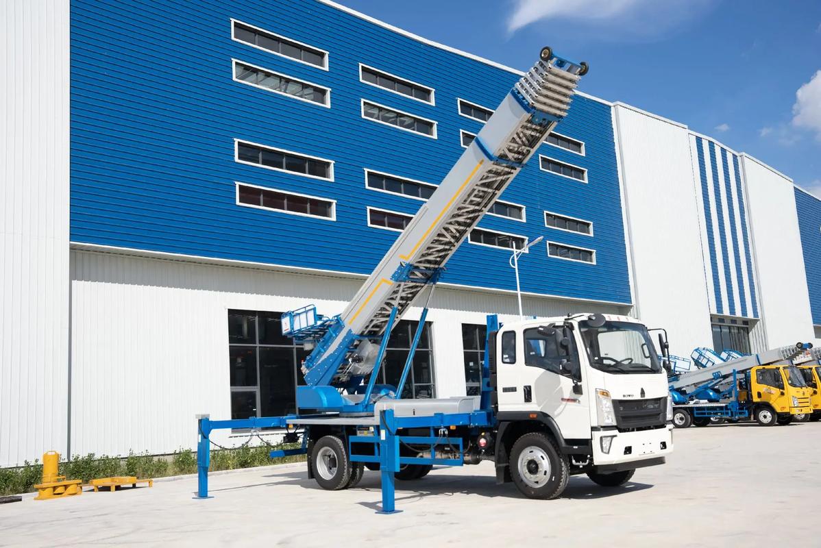 徐州云龙小型云梯车上料车租赁多少钱