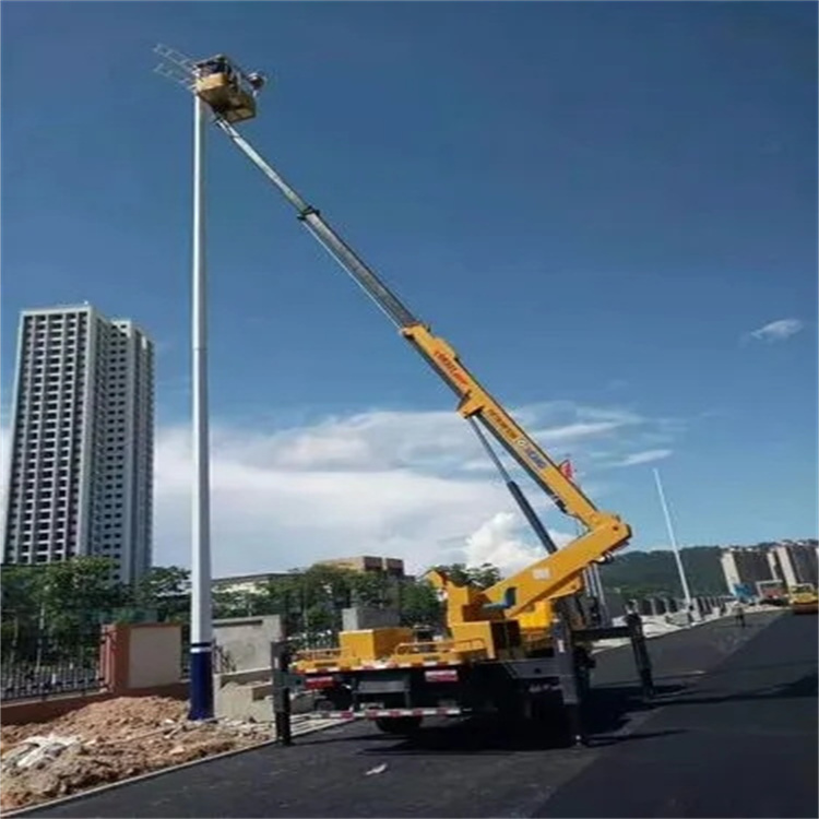 徐州云龙维修路灯的曲臂升降车出租